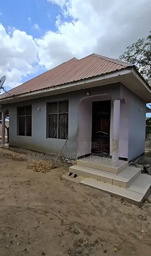 3bdrm House in Goba for sale