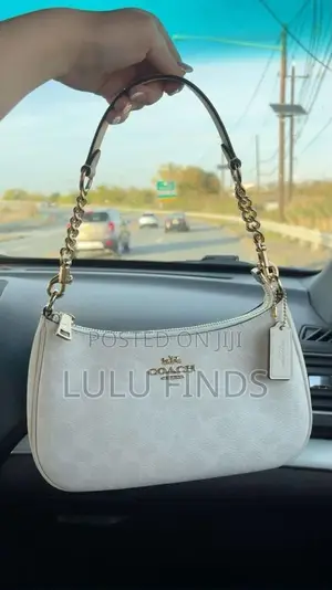 Coach Shoulder Bag