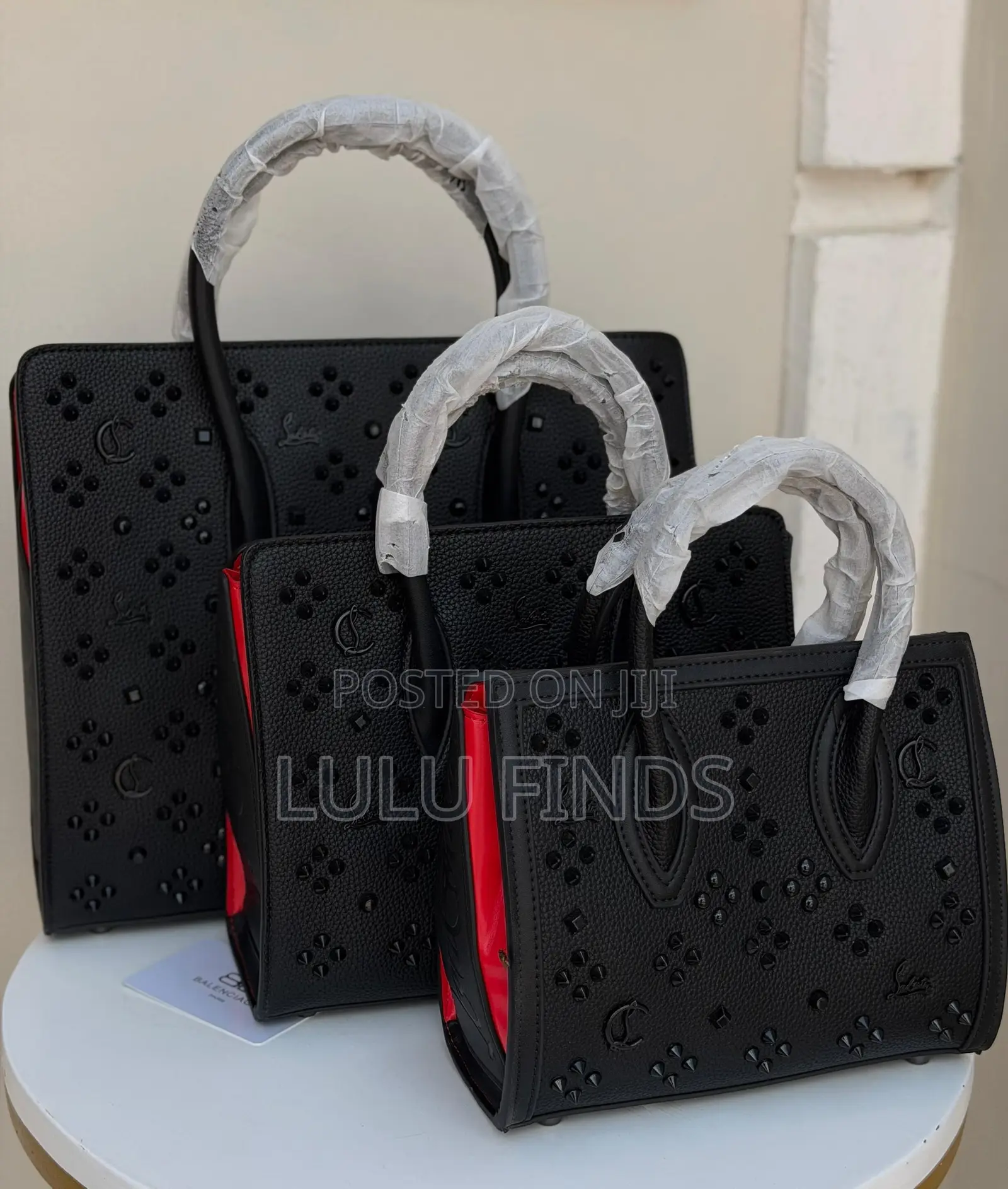 *Christian Louboutin*