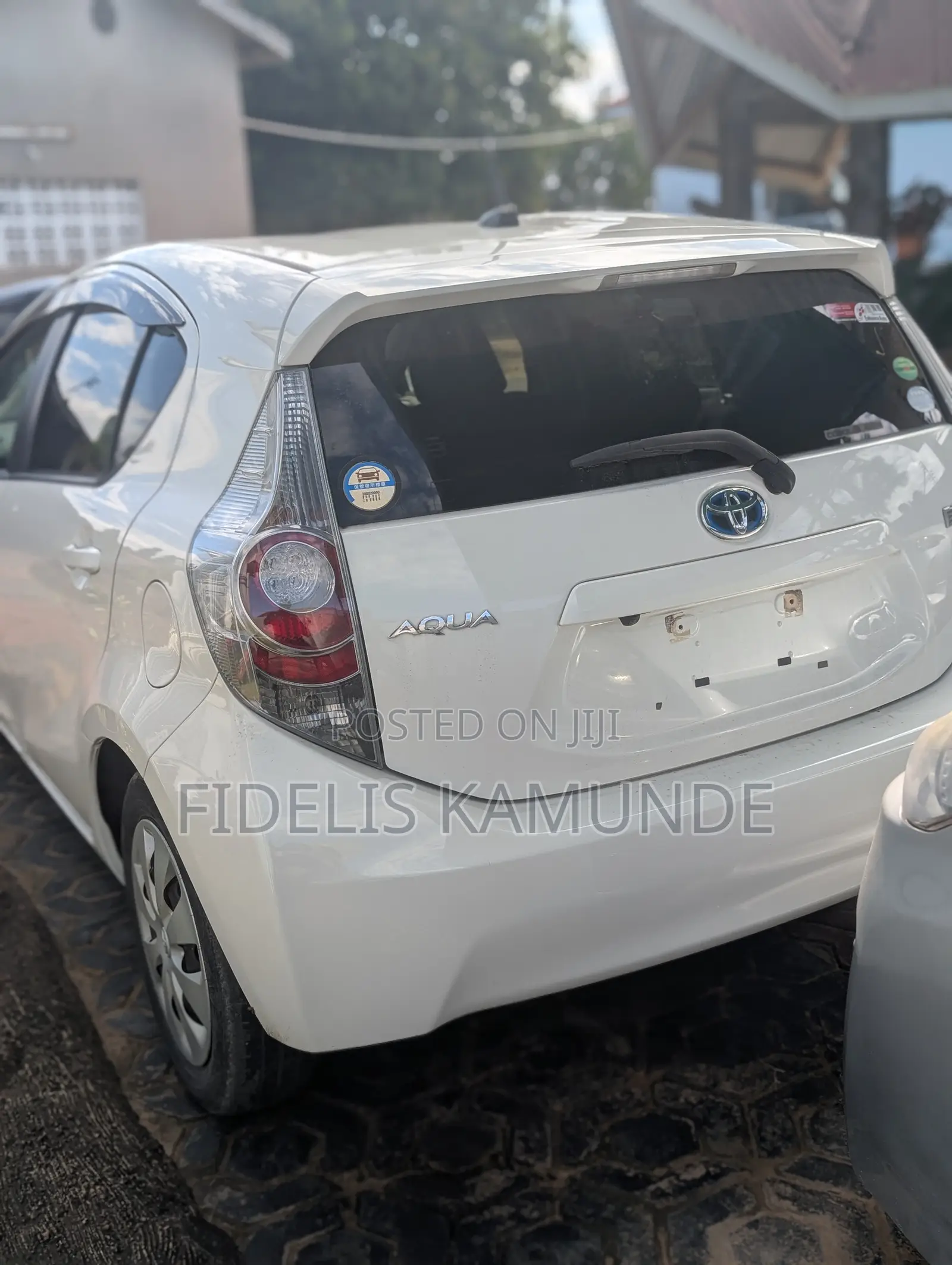 Toyota Aqua 2012 White
