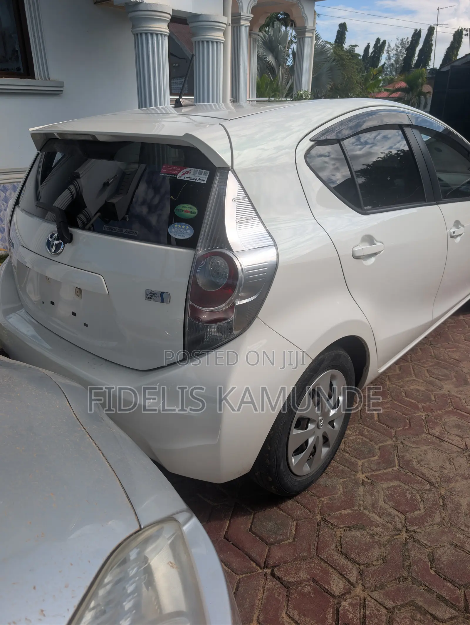 Toyota Aqua 2012 White