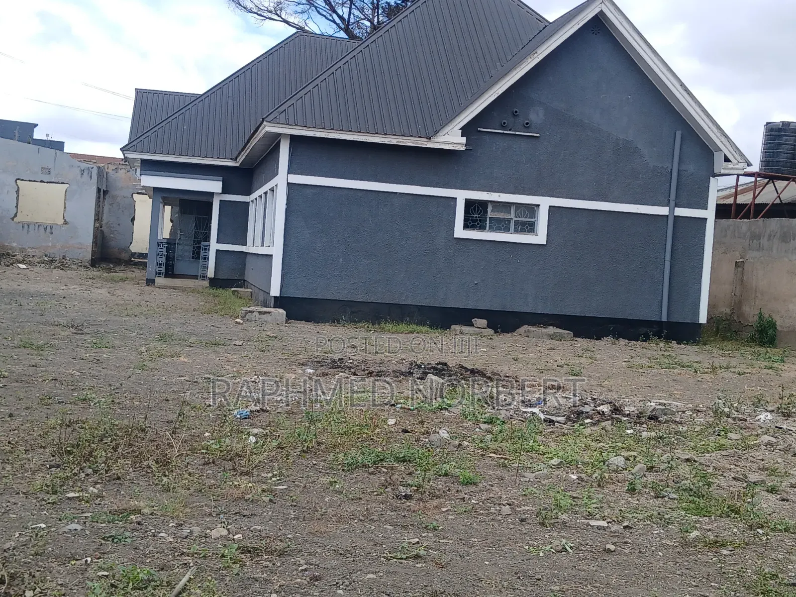 4bdrm House in Tanzania Real, Central Business Area for rent