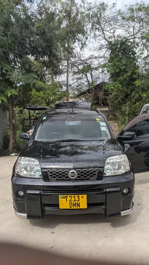 Nissan X-Trail 2.0 2007 Black