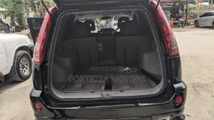 Nissan X-Trail 2.0 2007 Black