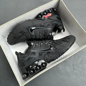 nike—quelvora Shoesbrand: Nike