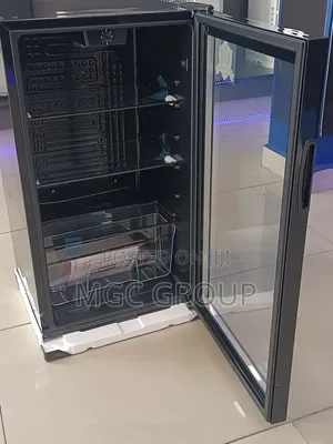 Airlux Compact Showcase / Glass-Door Beverage Cooler.