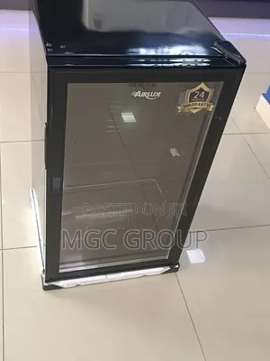 Airlux Compact Showcase / Glass-Door Beverage Cooler.