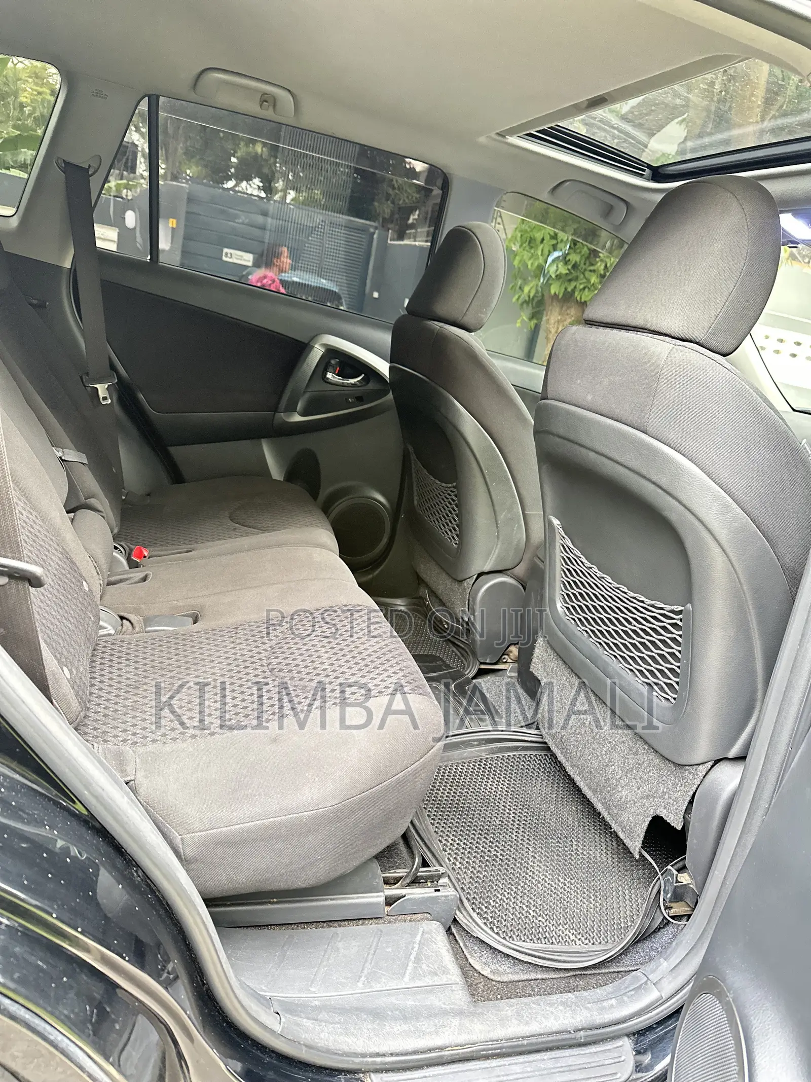 Toyota Vanguard 2010 Black
