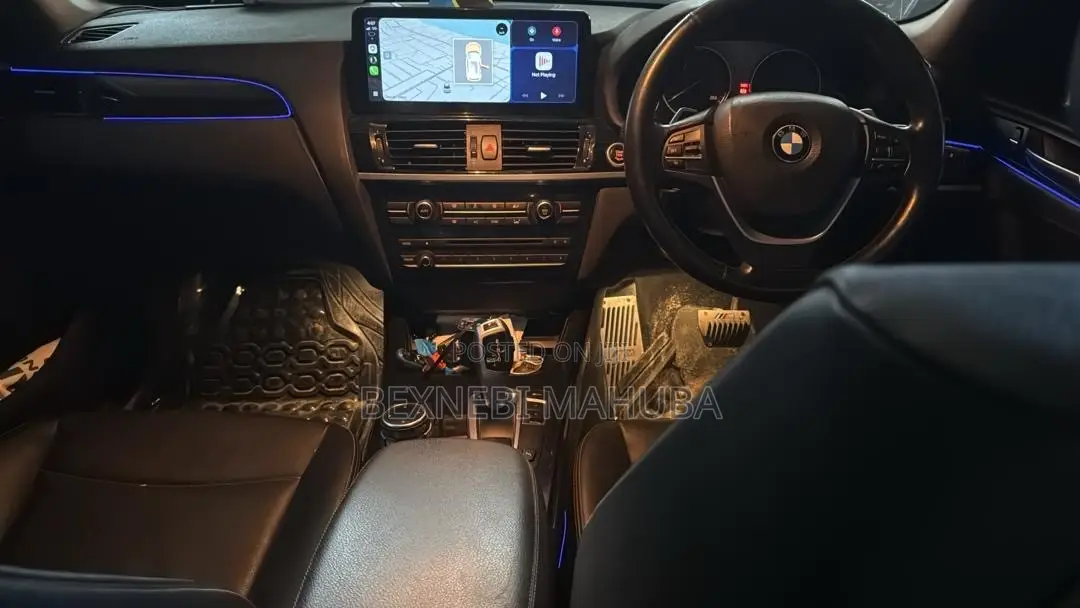 BMW X3 xDrive28i 4dr SUV AWD (2.0L 4cyl Turbo 8A) 2014 Gray
