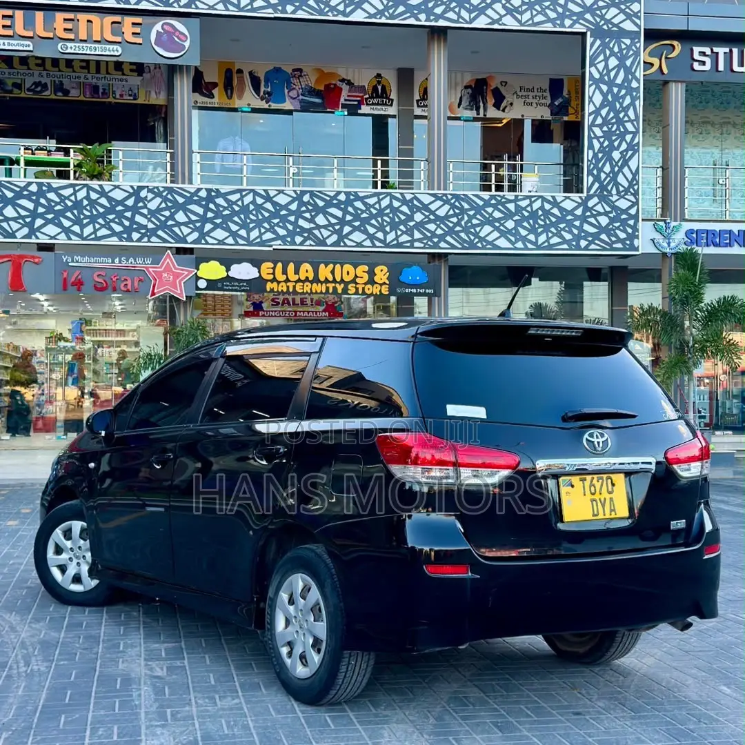 Toyota Wish 2011 Black