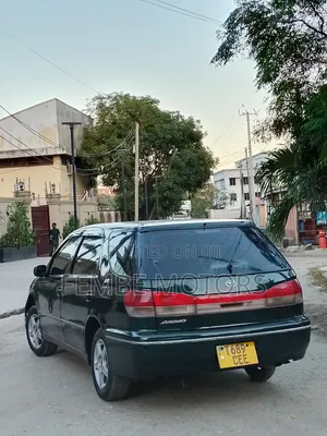 Toyota Vista 2003 Green