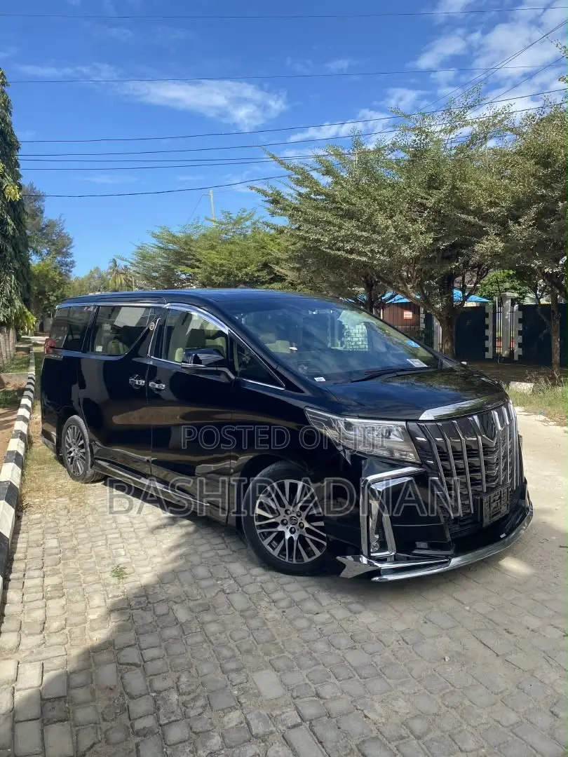 Toyota Alphard 2.5 Petrol AWD 2017 Black