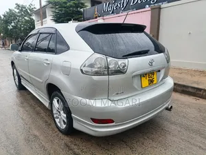 Toyota Harrier 2005 Silver