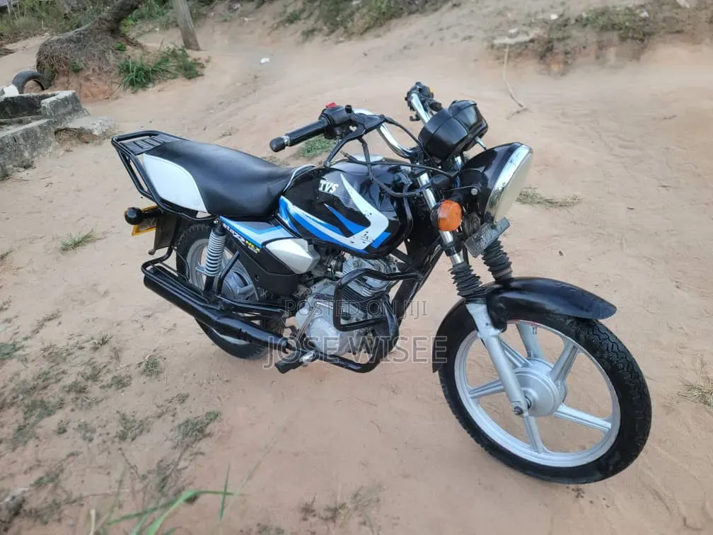 TVS HLX 125 2025 Black