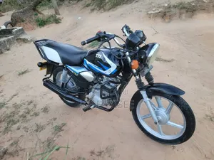 TVS HLX 125 2025 Black