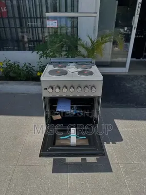 EvoQ Free-Standing, 4-Burner Electric Range 50x50