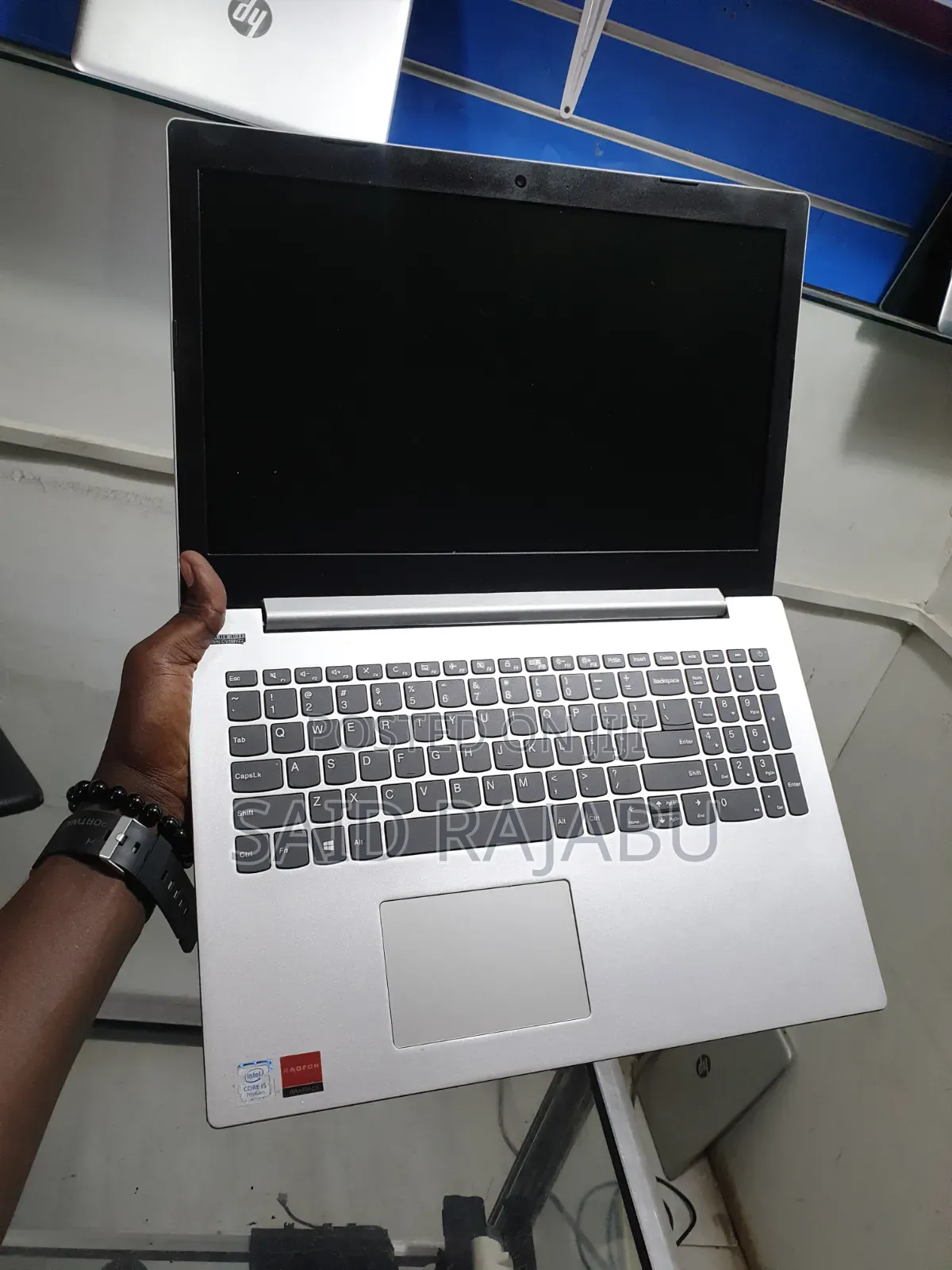 Laptop Lenovo 300e 16GB Intel Core i5 SSD 256GB