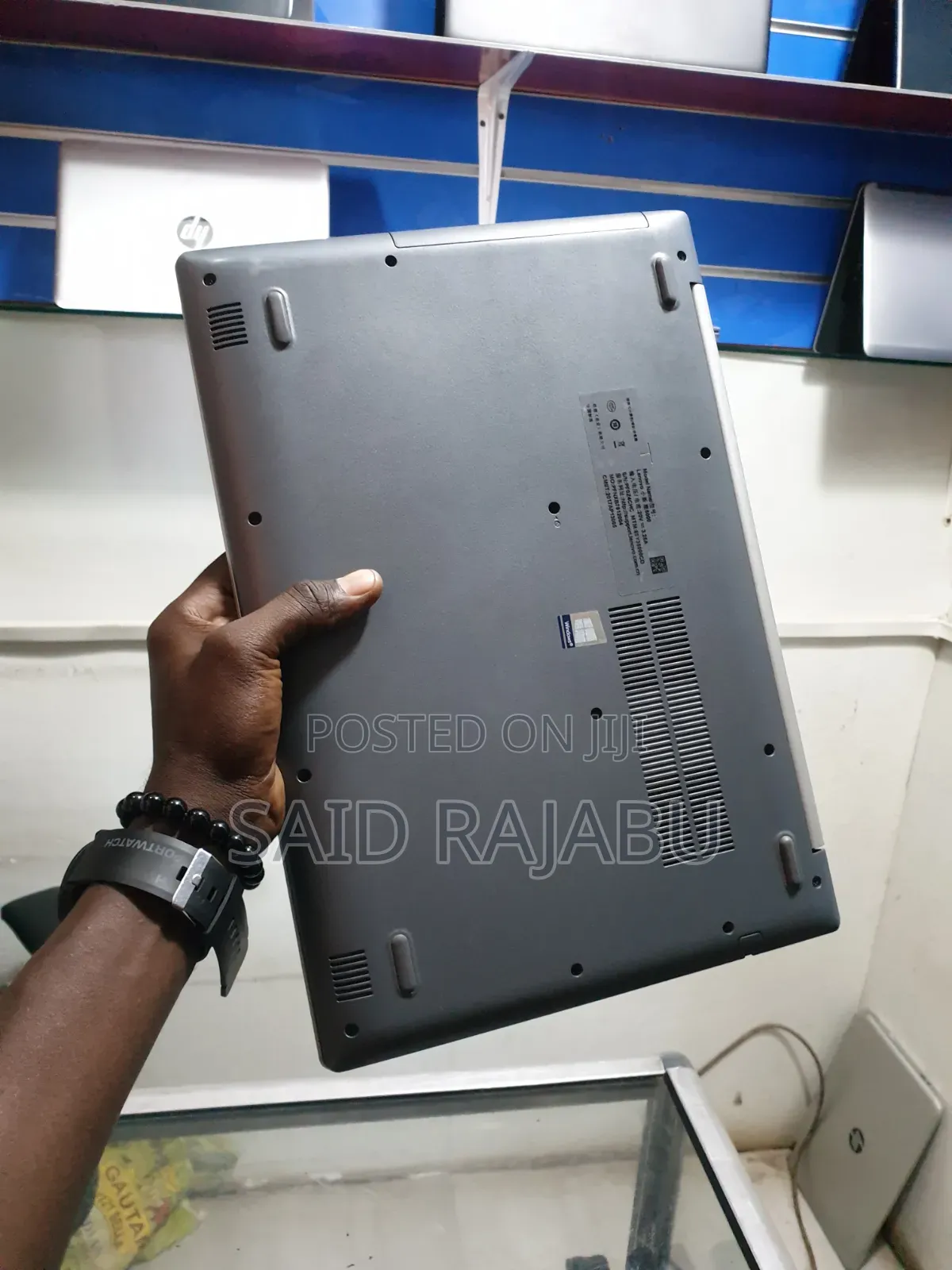 Laptop Lenovo 300e 16GB Intel Core i5 SSD 256GB