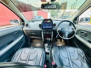 Toyota IST 2003 Silver
