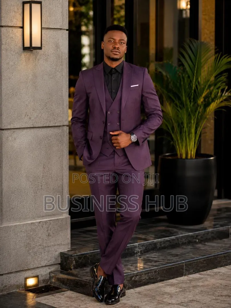 Meander Fashion Suit