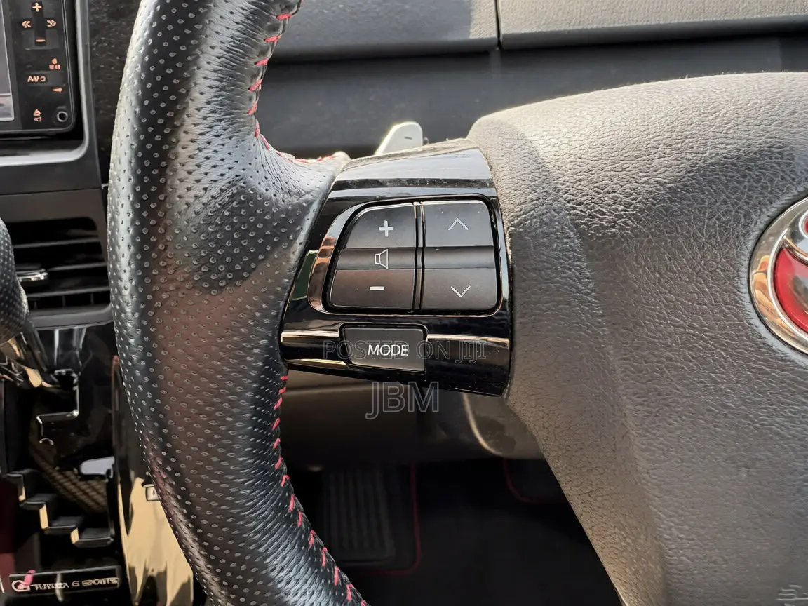 Toyota Voxy ZS G's 2WD 8-Seater 2010 Black