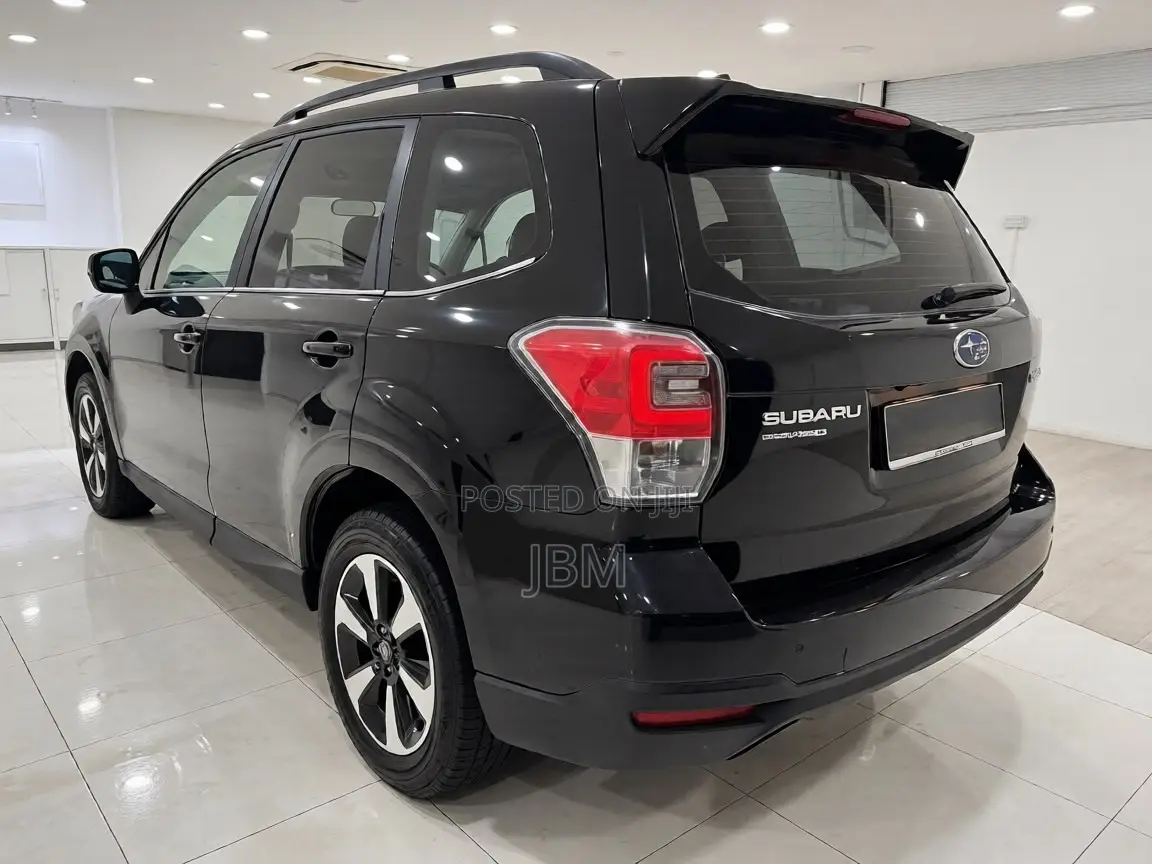 Subaru Forester 2016 Black
