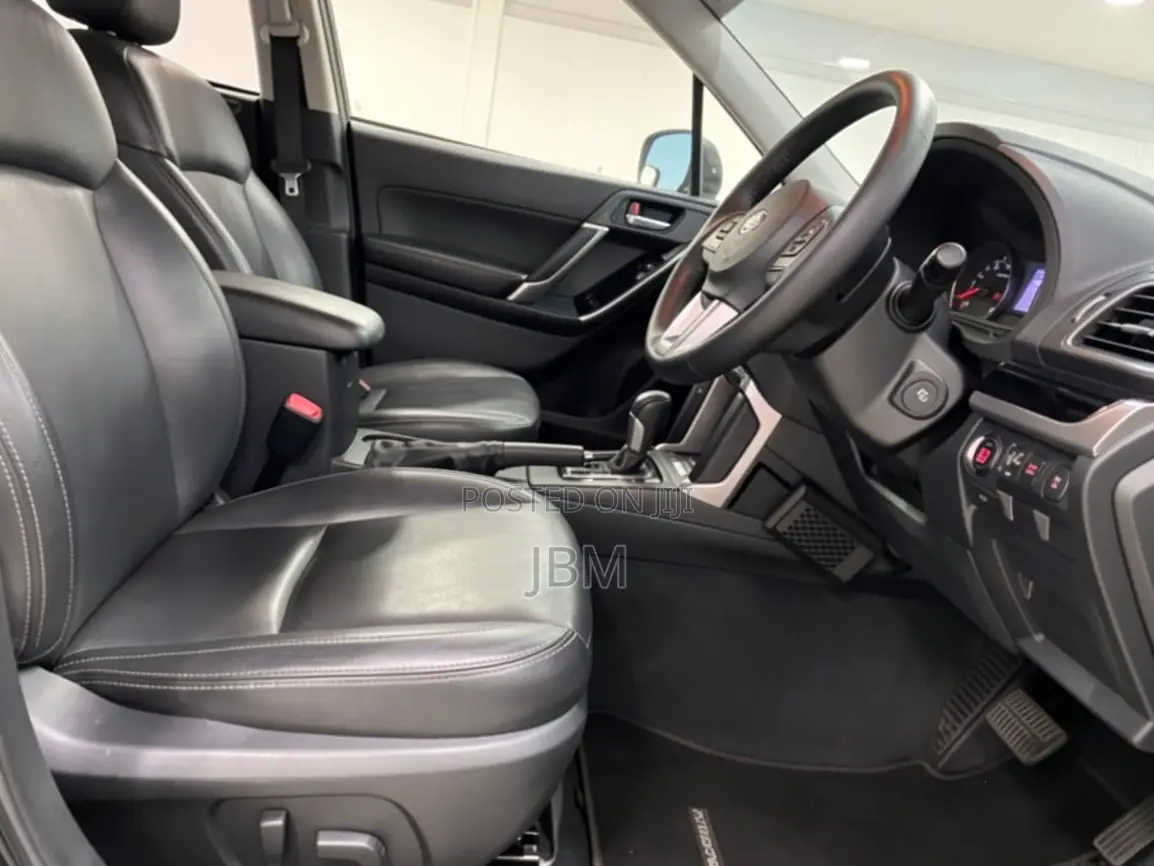 Subaru Forester 2016 Black