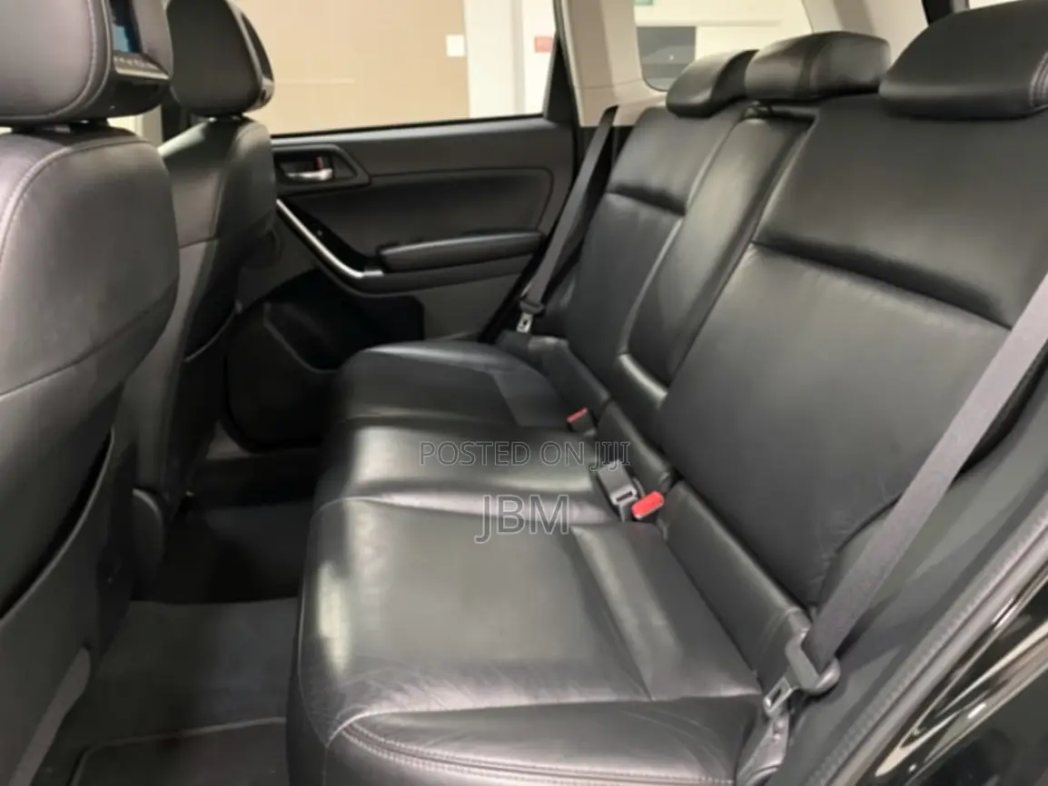 Subaru Forester 2016 Black
