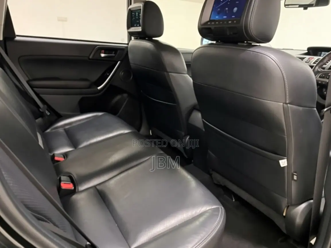 Subaru Forester 2016 Black