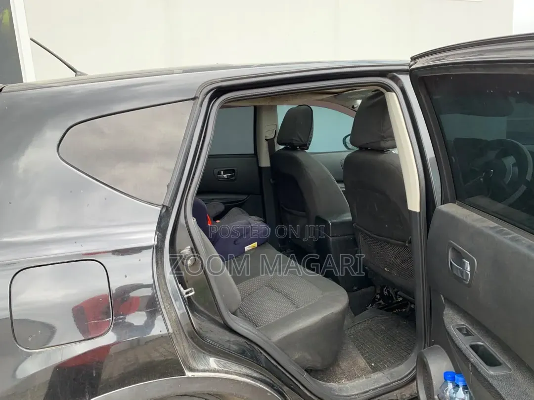 Nissan Dualis 2009 Black