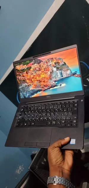 Laptop Dell Latitude 7300 8GB Intel Core i5 SSD 256GB