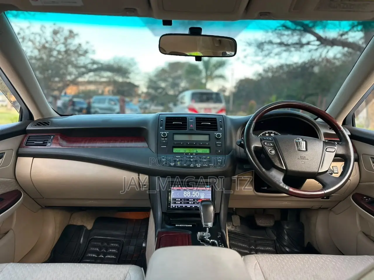 Toyota Crown 2008 White