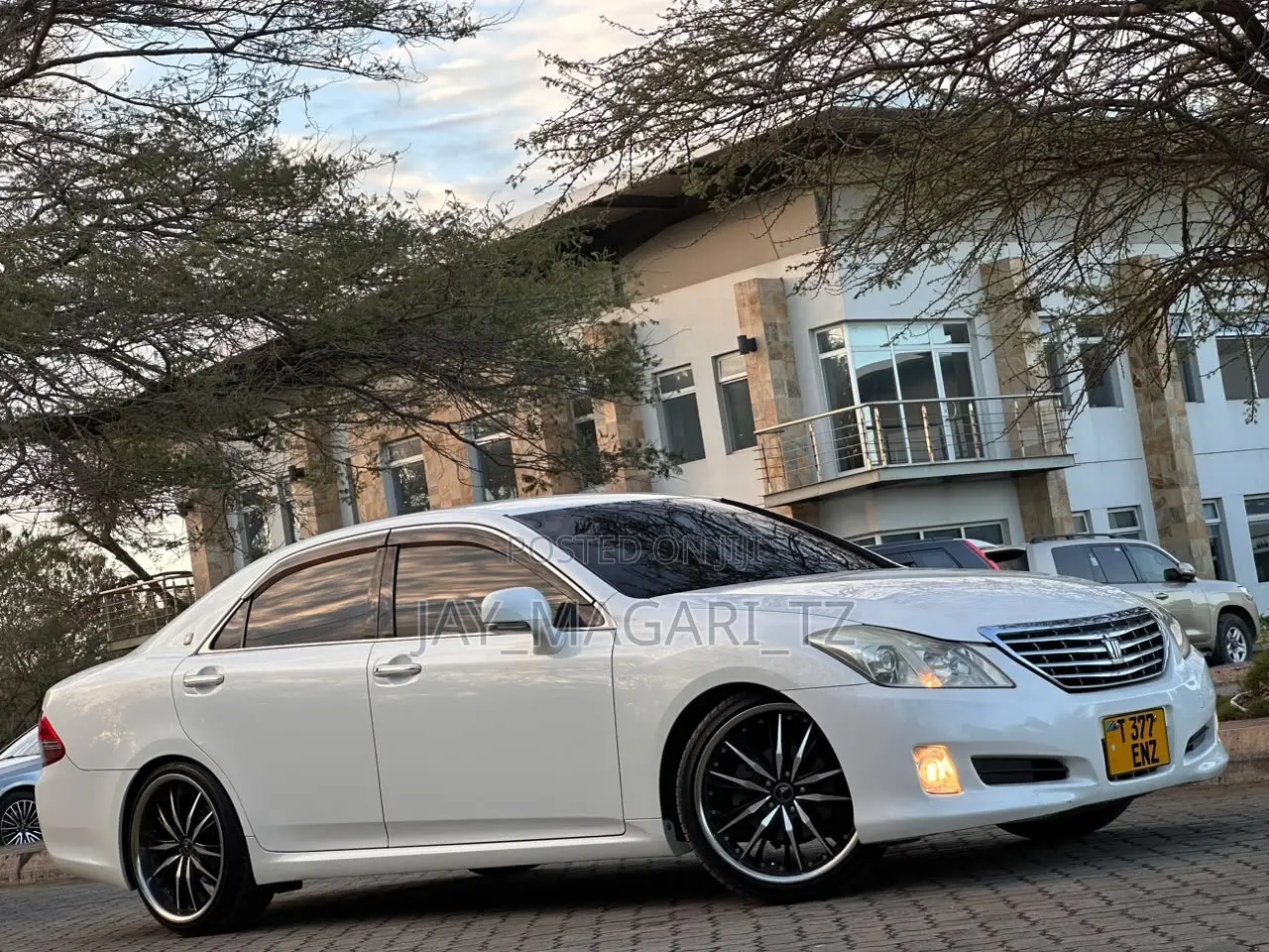 Toyota Crown 2008 White