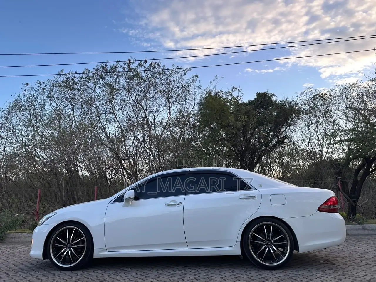 Toyota Crown 2008 White