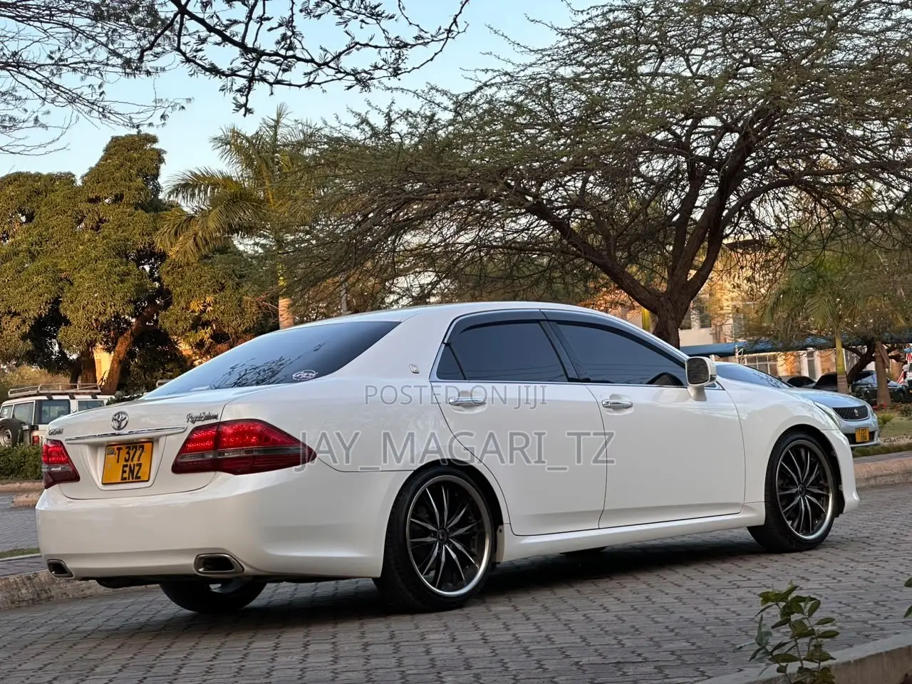 Toyota Crown 2008 White