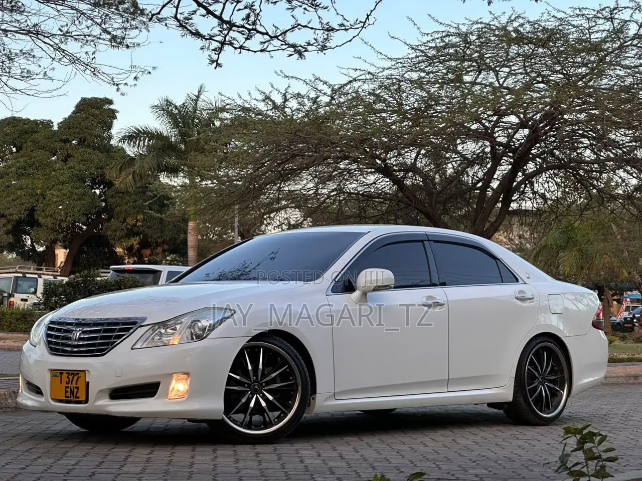 Toyota Crown 2008 White