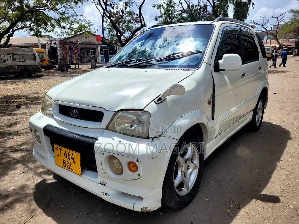 Toyota Cami 2002 White