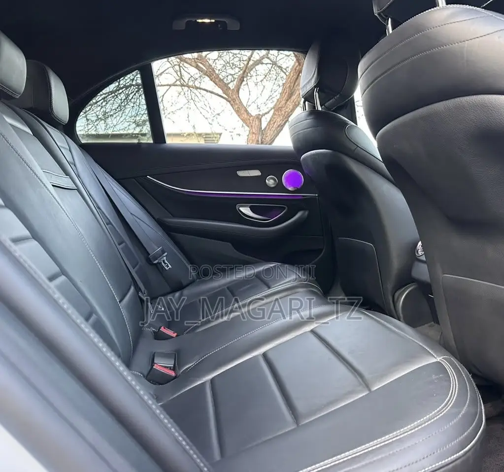 Mercedes-Benz C200 2016 Silver