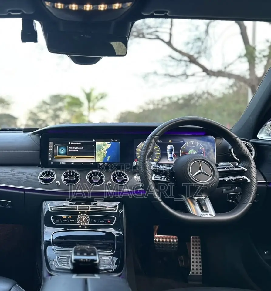 Mercedes-Benz C200 2016 Silver
