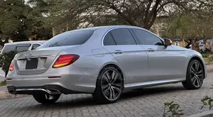 Mercedes-Benz C200 2016 Silver