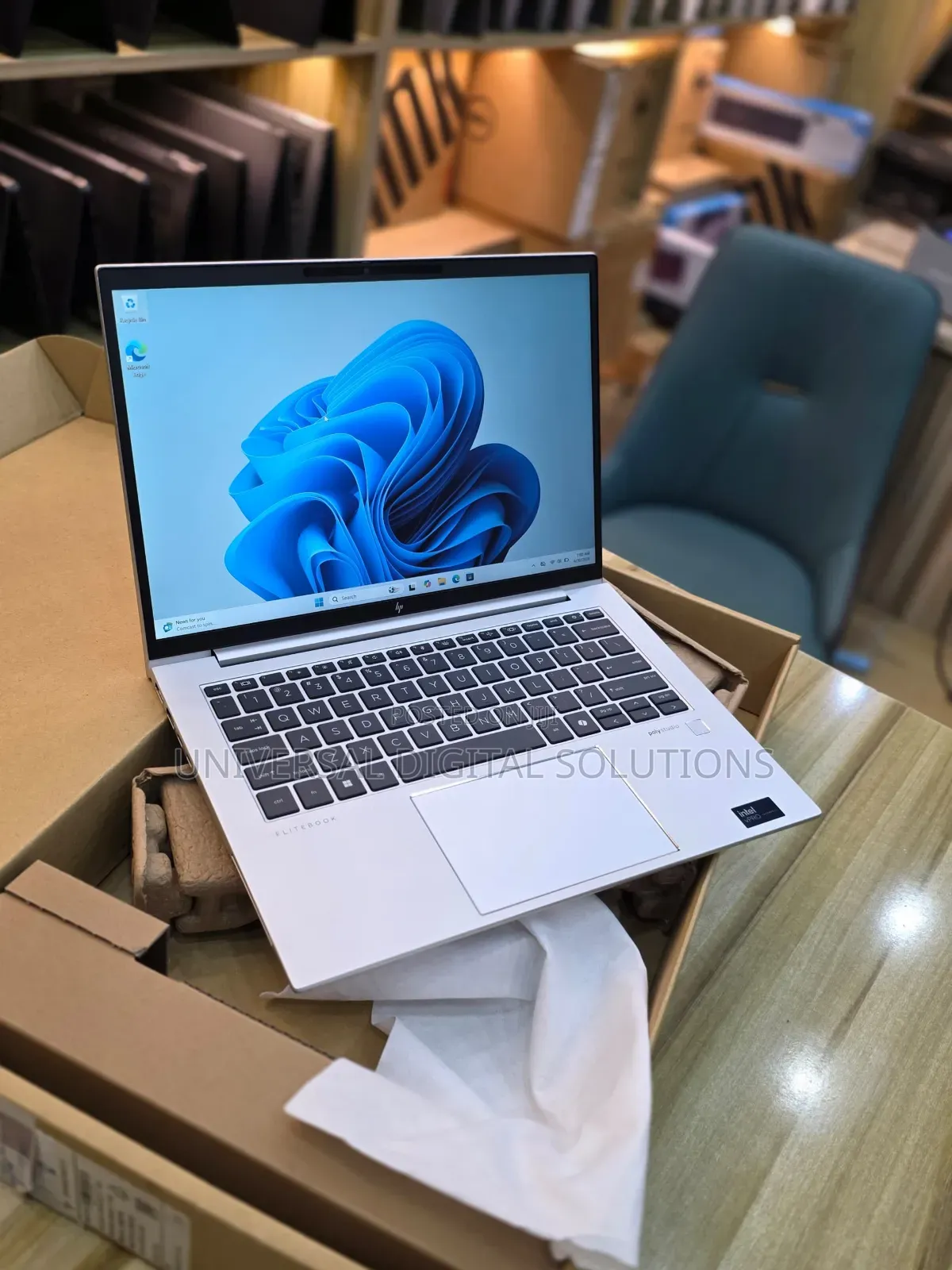 New Laptop HP EliteBook 840 G11 16GB Intel Core Ultra 5 SSD 1T