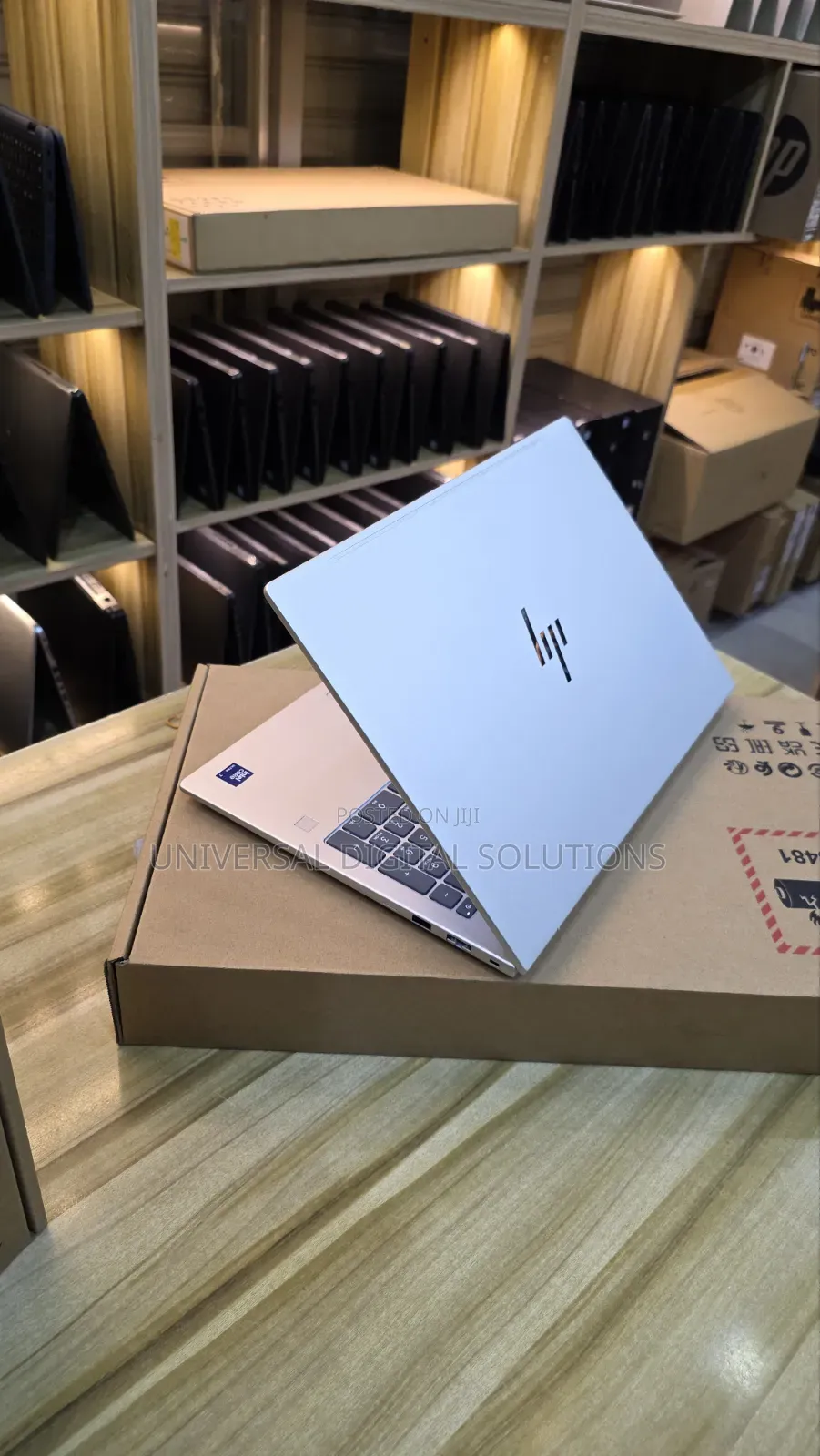 New Laptop HP EliteBook 8 G1i 16GB Intel Core Ultra 7 SSD 512GB