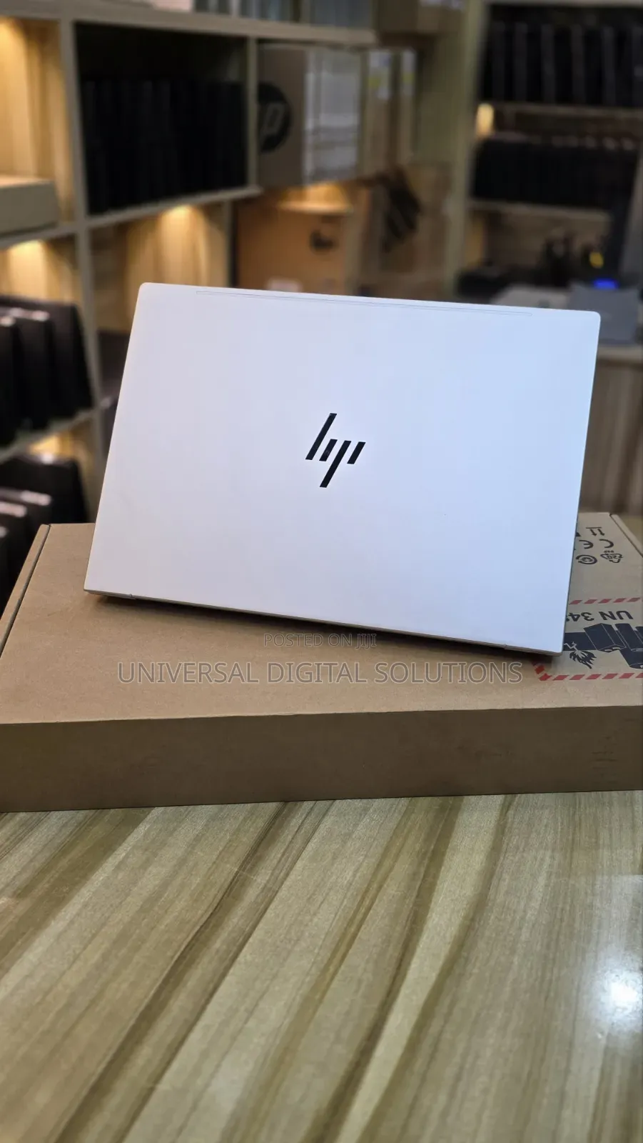New Laptop HP EliteBook 8 G1i 16GB Intel Core Ultra 7 SSD 512GB