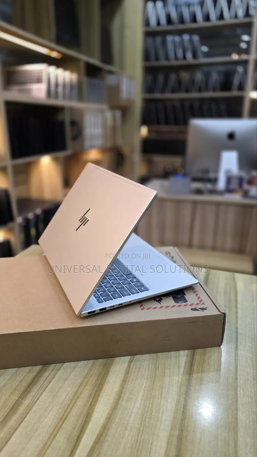 New Laptop HP EliteBook 8 G1i 16GB Intel Core Ultra 7 SSD 512GB