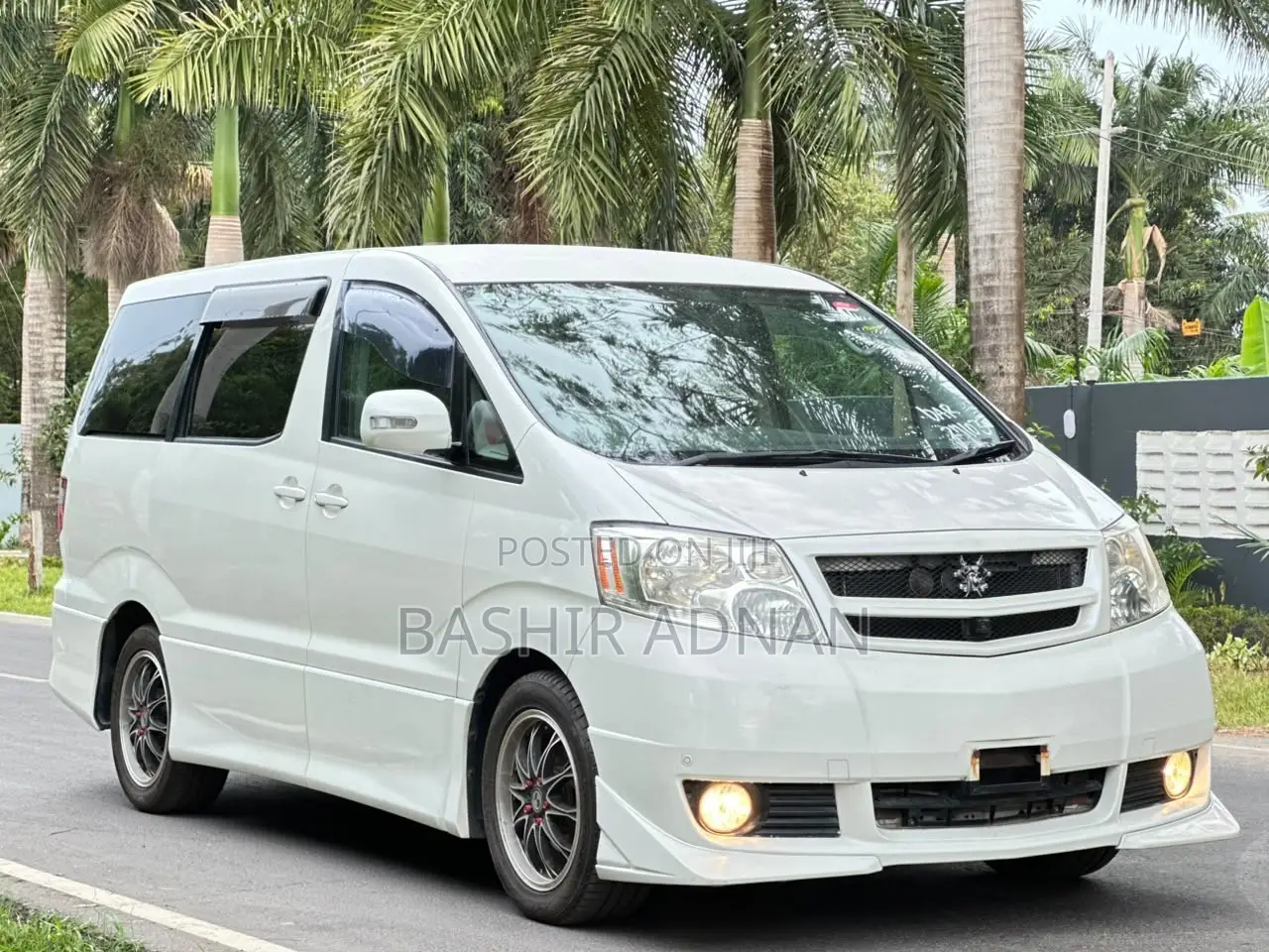 Toyota Alphard 2005 Pearl