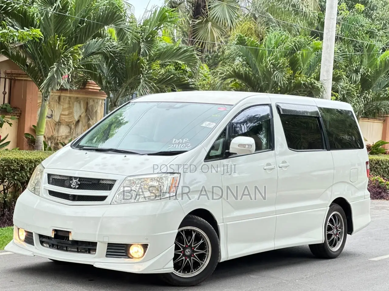 Toyota Alphard 2005 Pearl