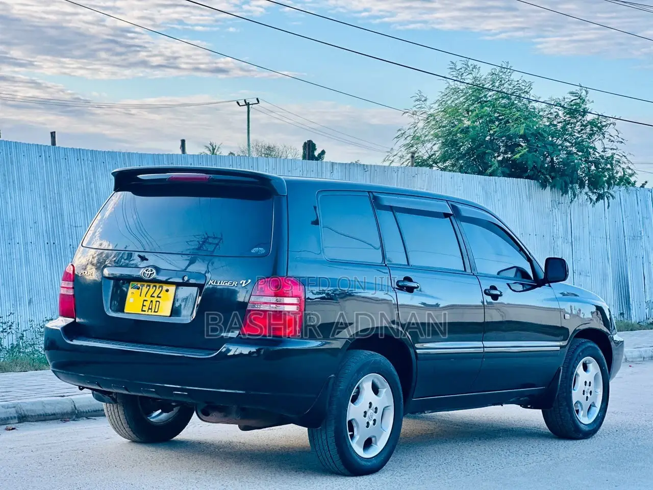 Toyota Kluger 2004 Black