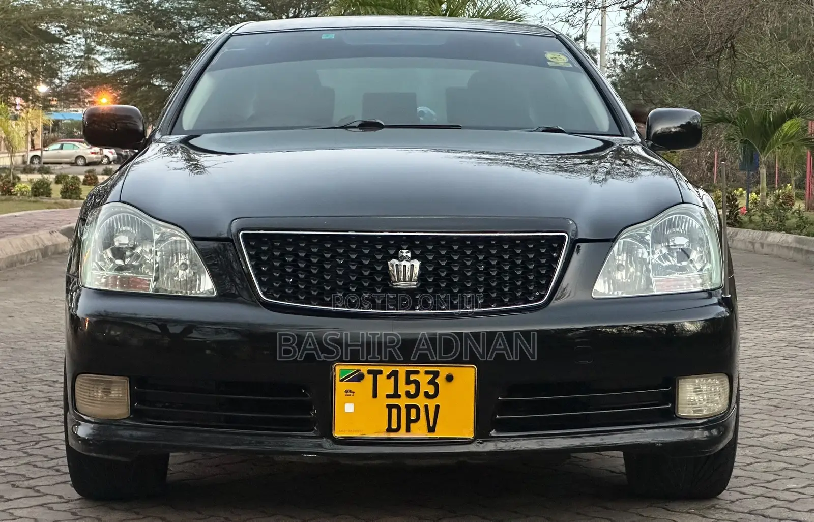 Toyota Crown 2005 Black
