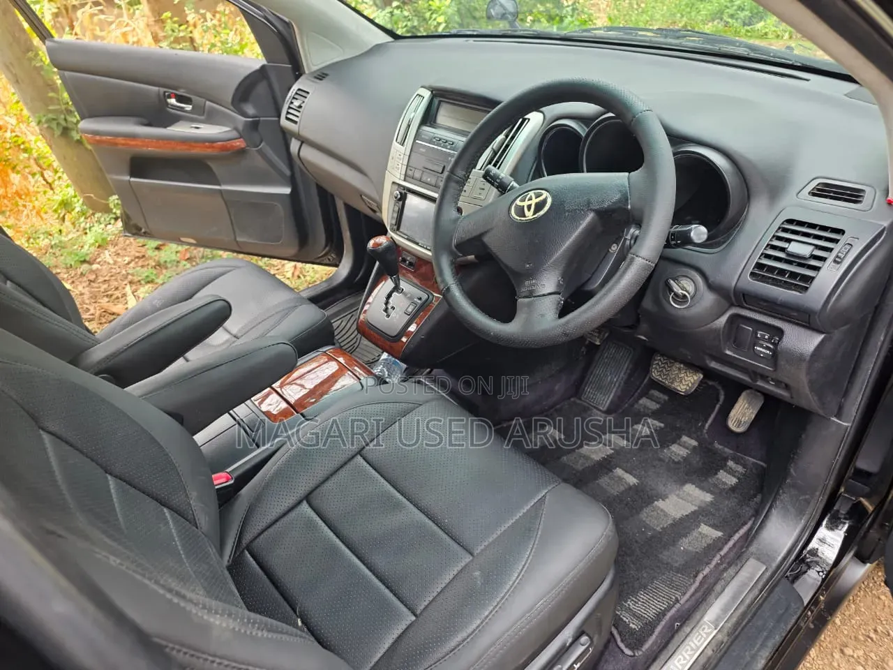 Toyota Harrier 2011 Black