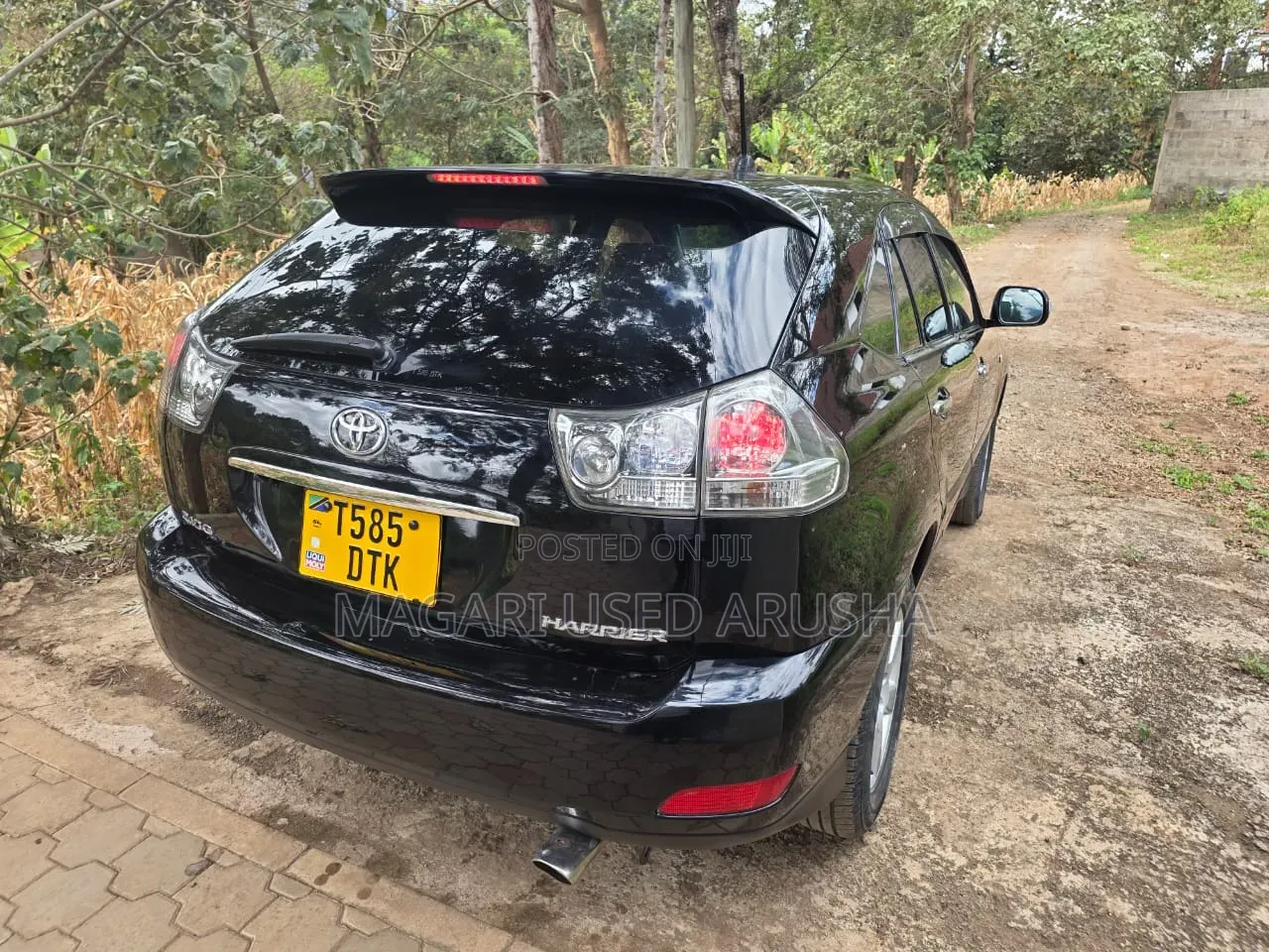 Toyota Harrier 2011 Black